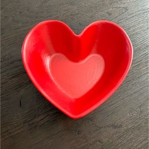 5-Threshold Melamine Heart Shaped Bowls!